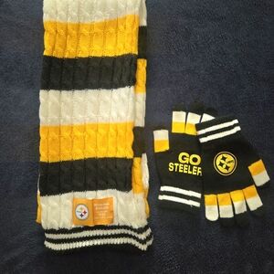 Pittsburgh Steelers Striped Scarf and Gloves Set with Team Logo